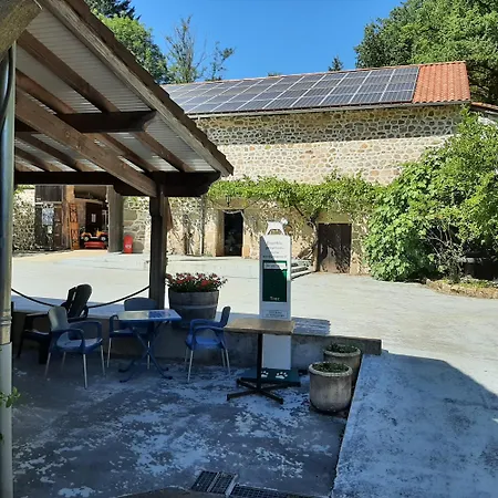 Cozy Retreat In Alpesi faház *