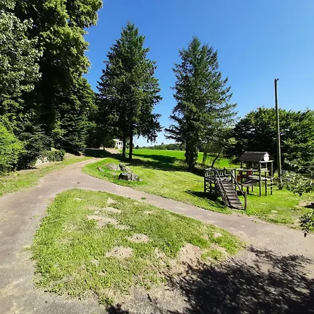 Chalet 2-bed B10 At Le Verdoyer - Dordogne *