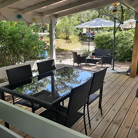 2-bed B10 At Le Verdoyer - Dordogne Chalet *